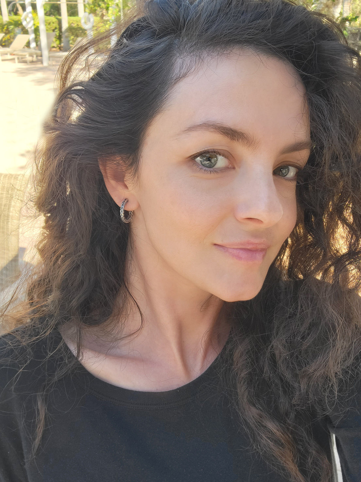 Omega Oran Chain Hoops