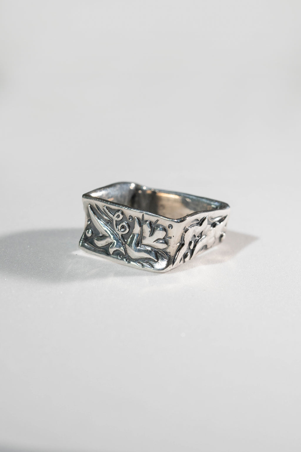 Nile Ring