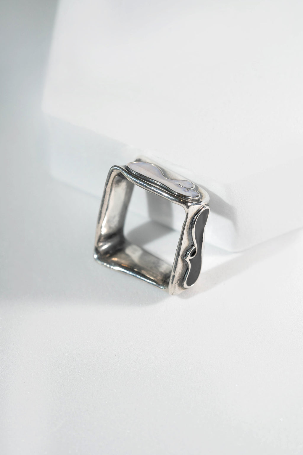 Iteru Ring