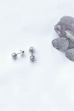 Dhalia Three-in-One Pearl Earrings