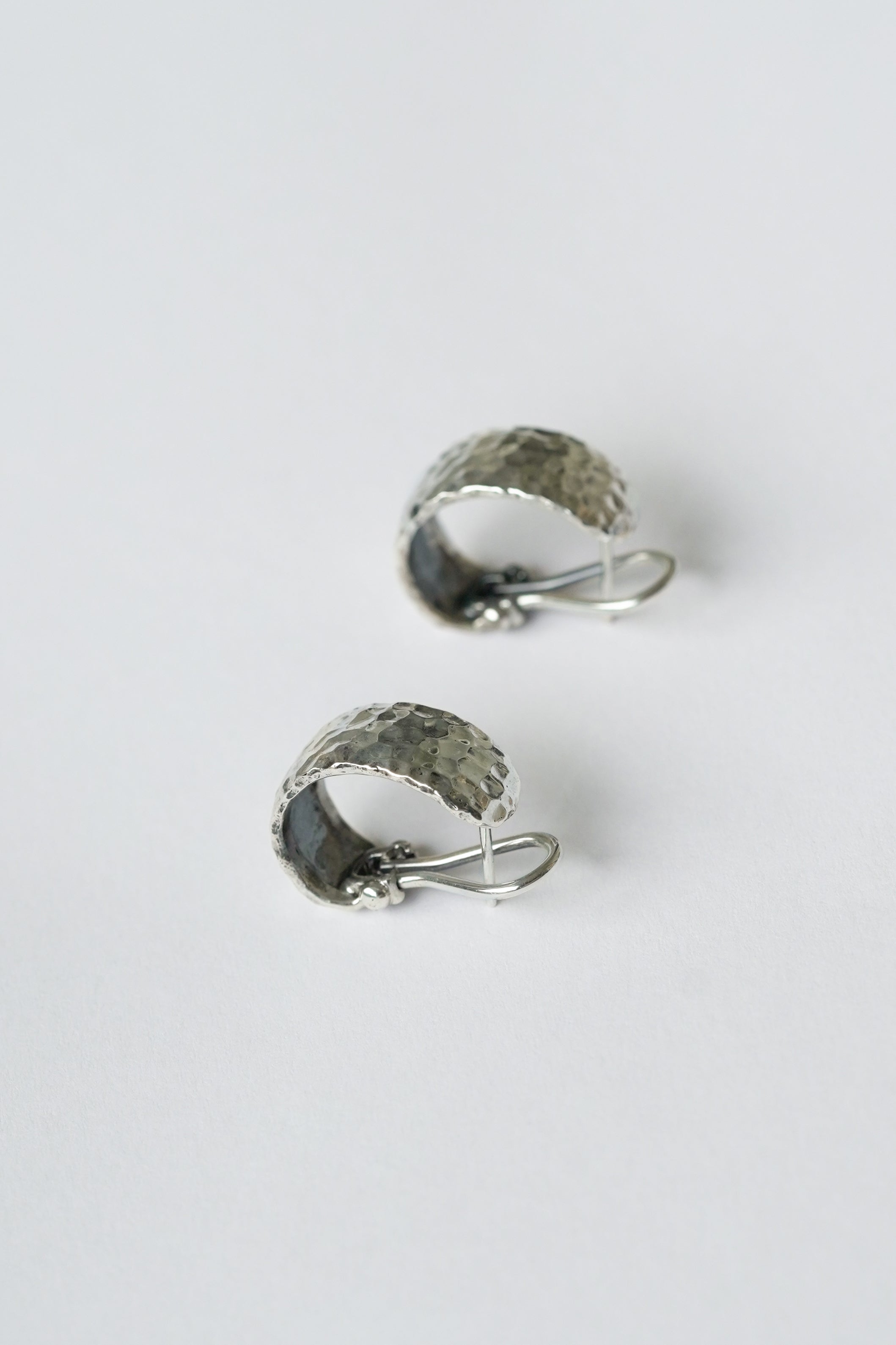 Arch Earrings