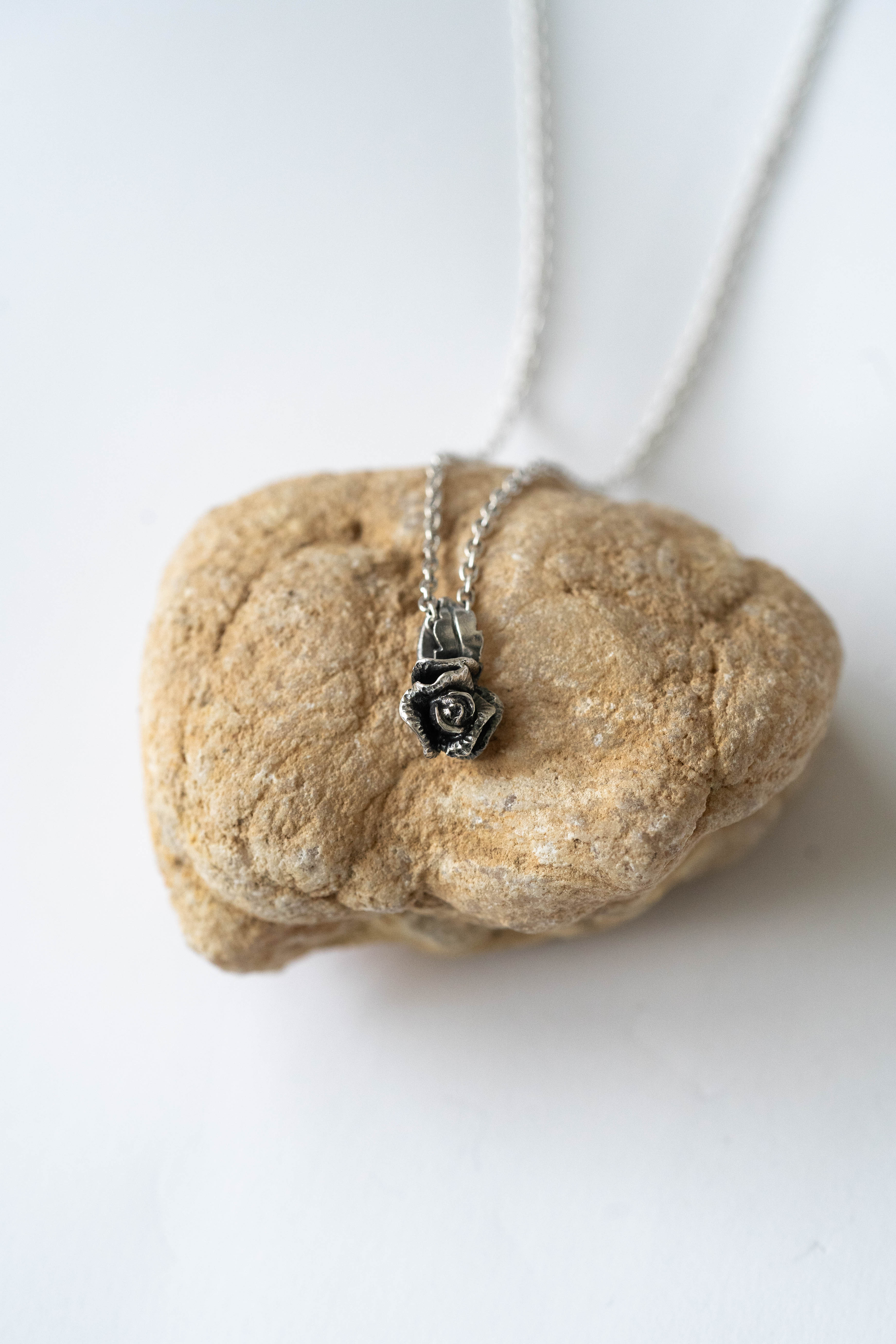 Rose Flower Necklace