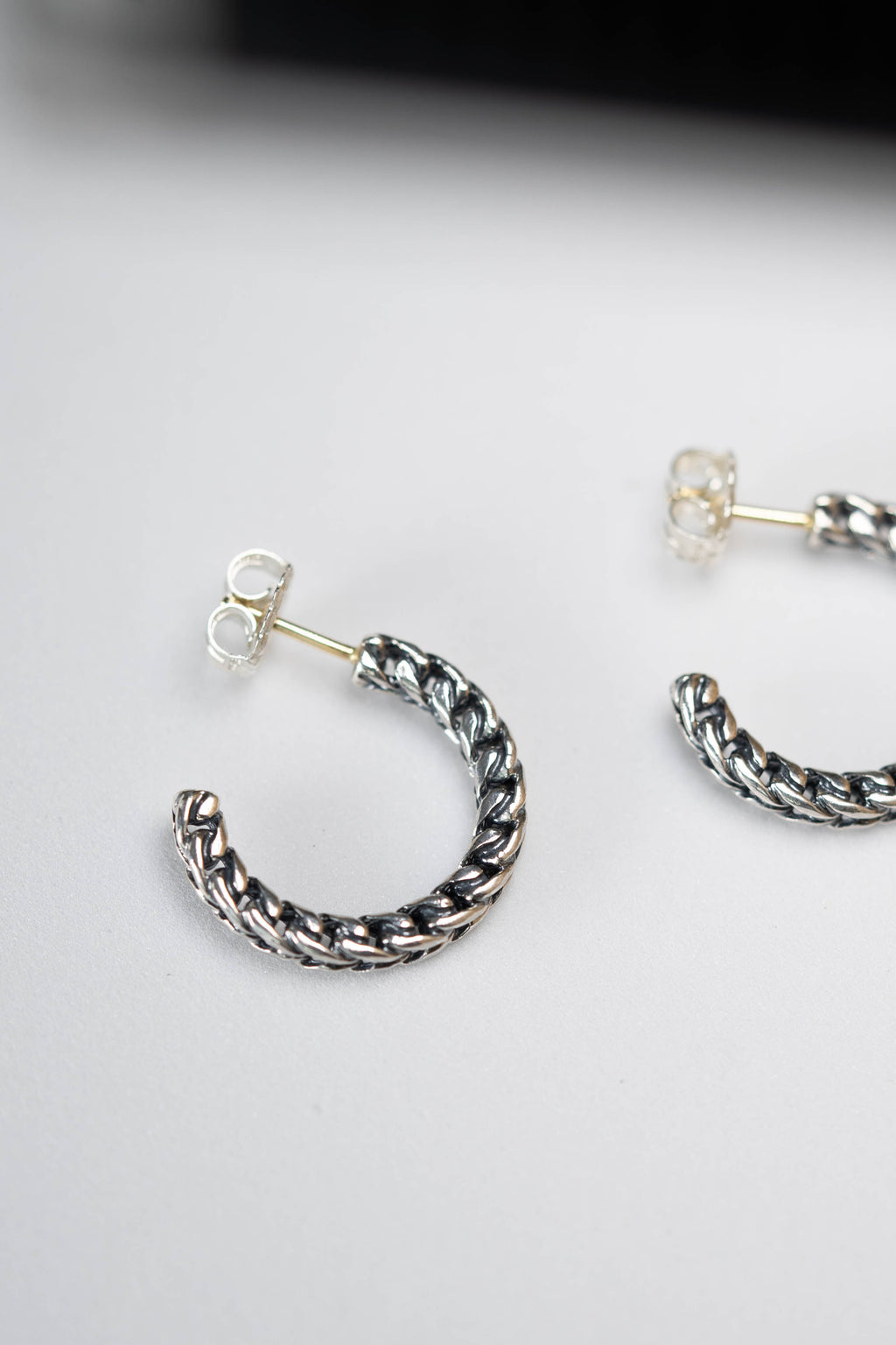 Post Back Oran Chain Hoops