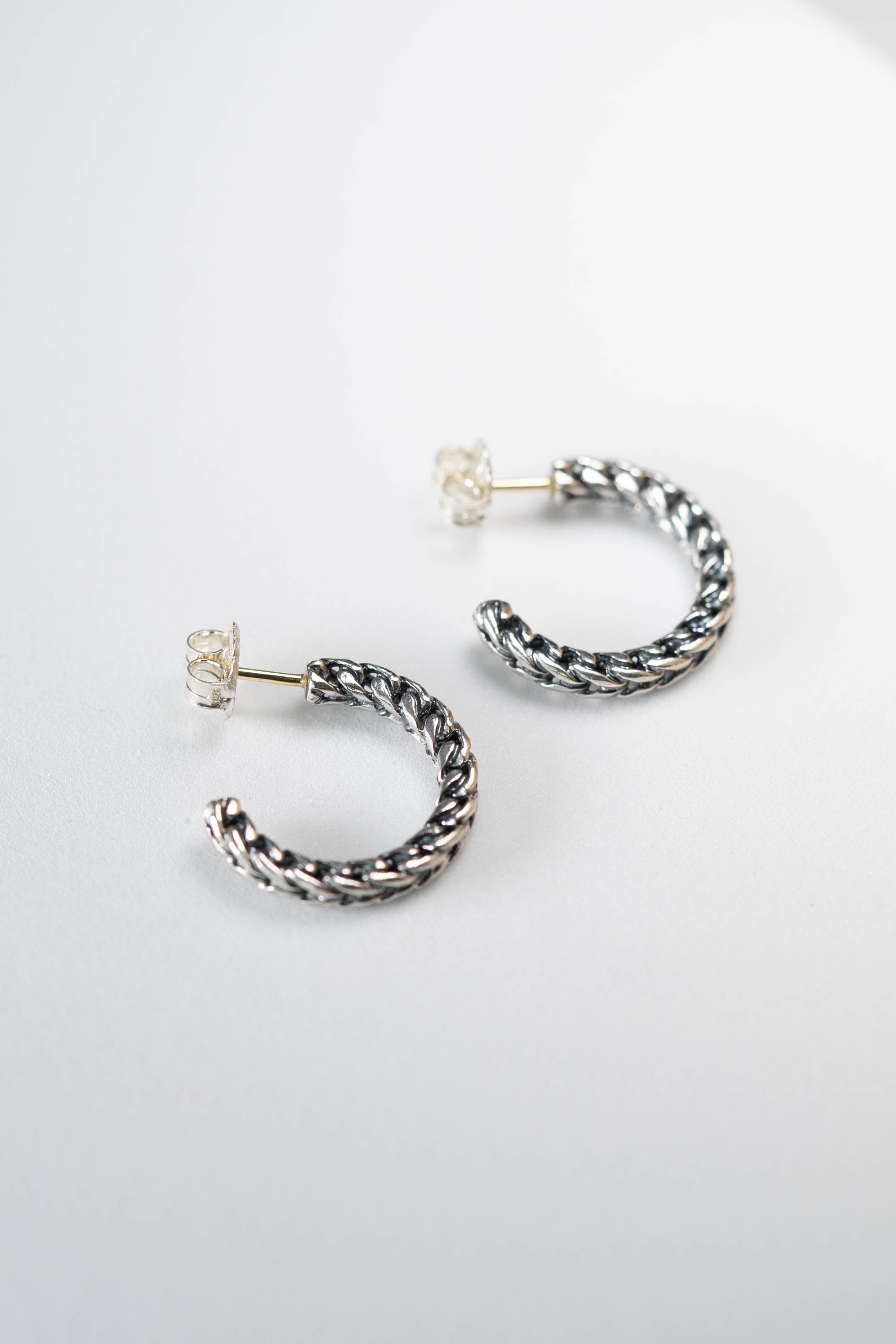 Post Back Oran Chain Hoops