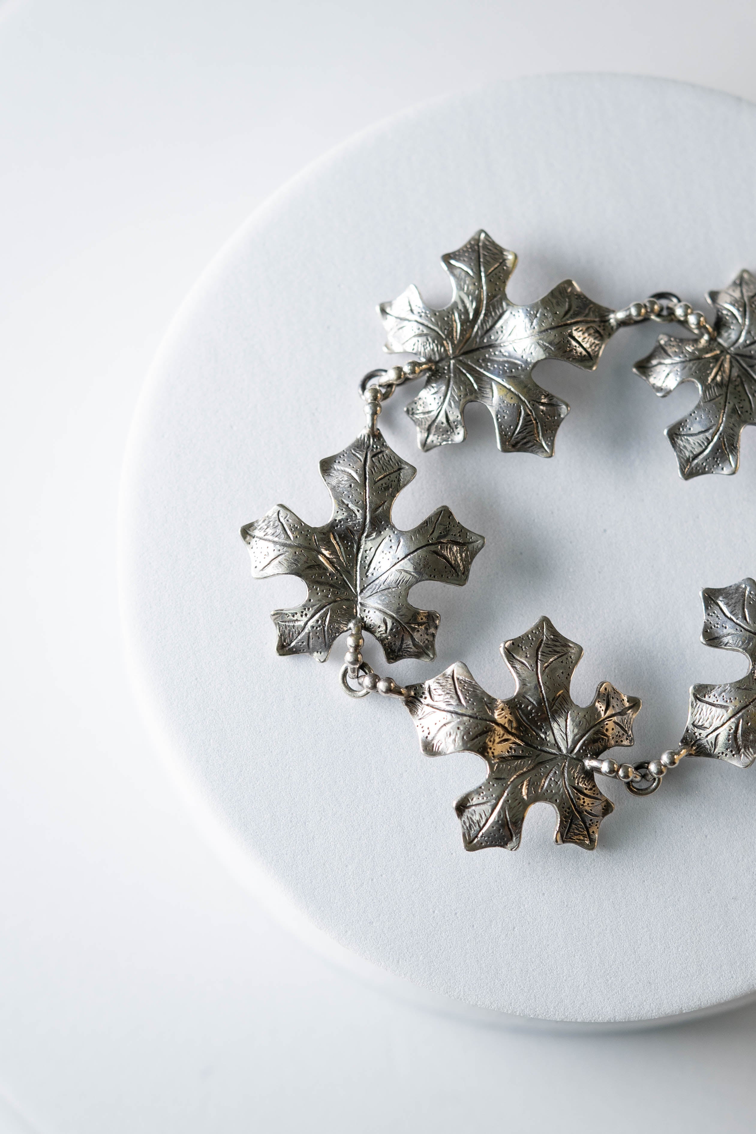 Maple Leaf Links Bracelet