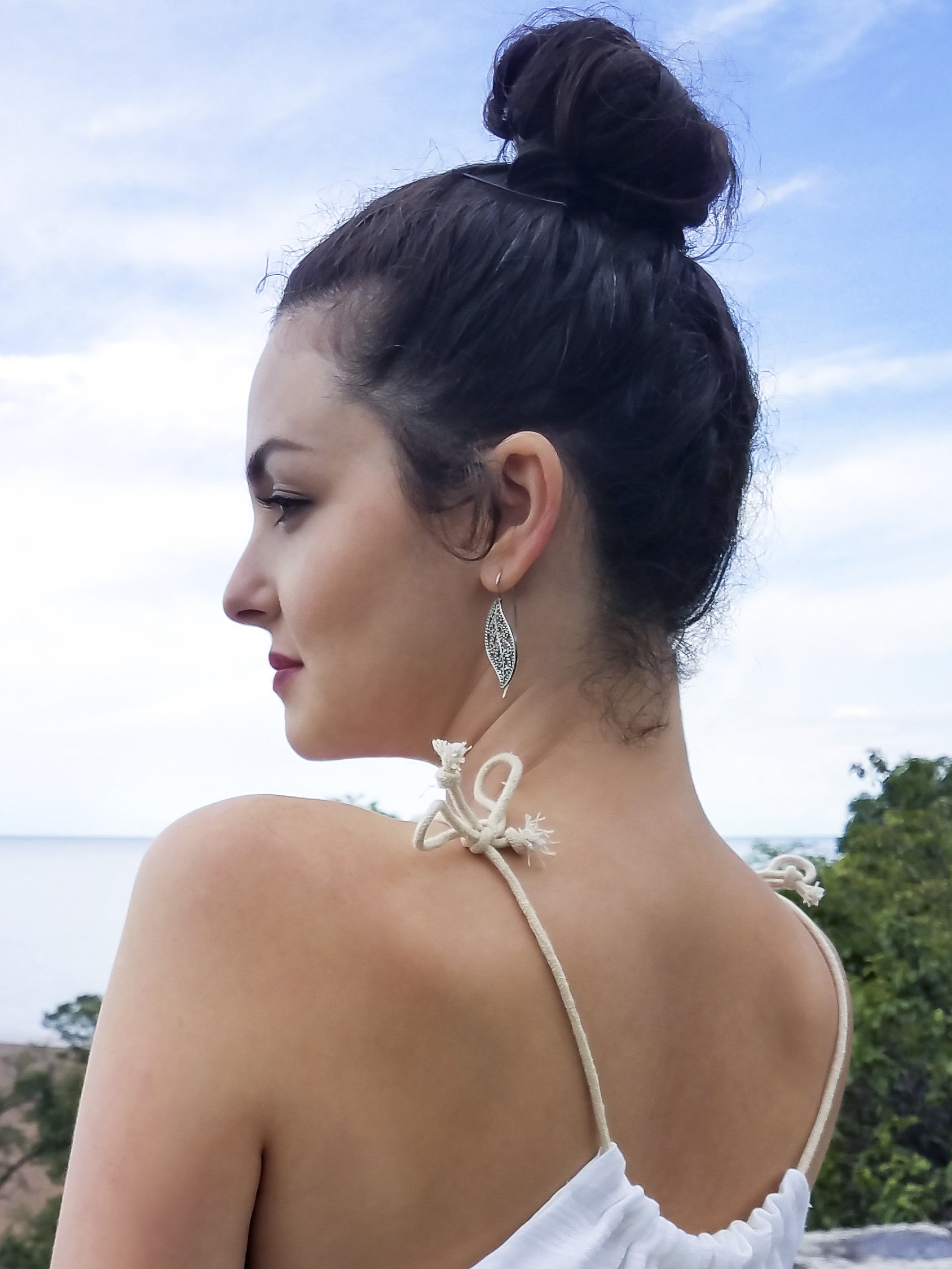 Ornament Leaf Earrings