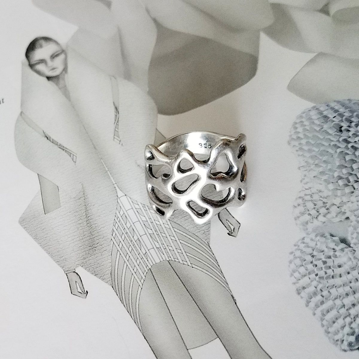 Lava Ring