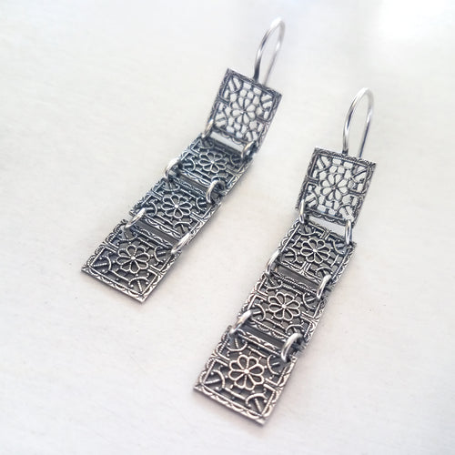 Zoe Earrings