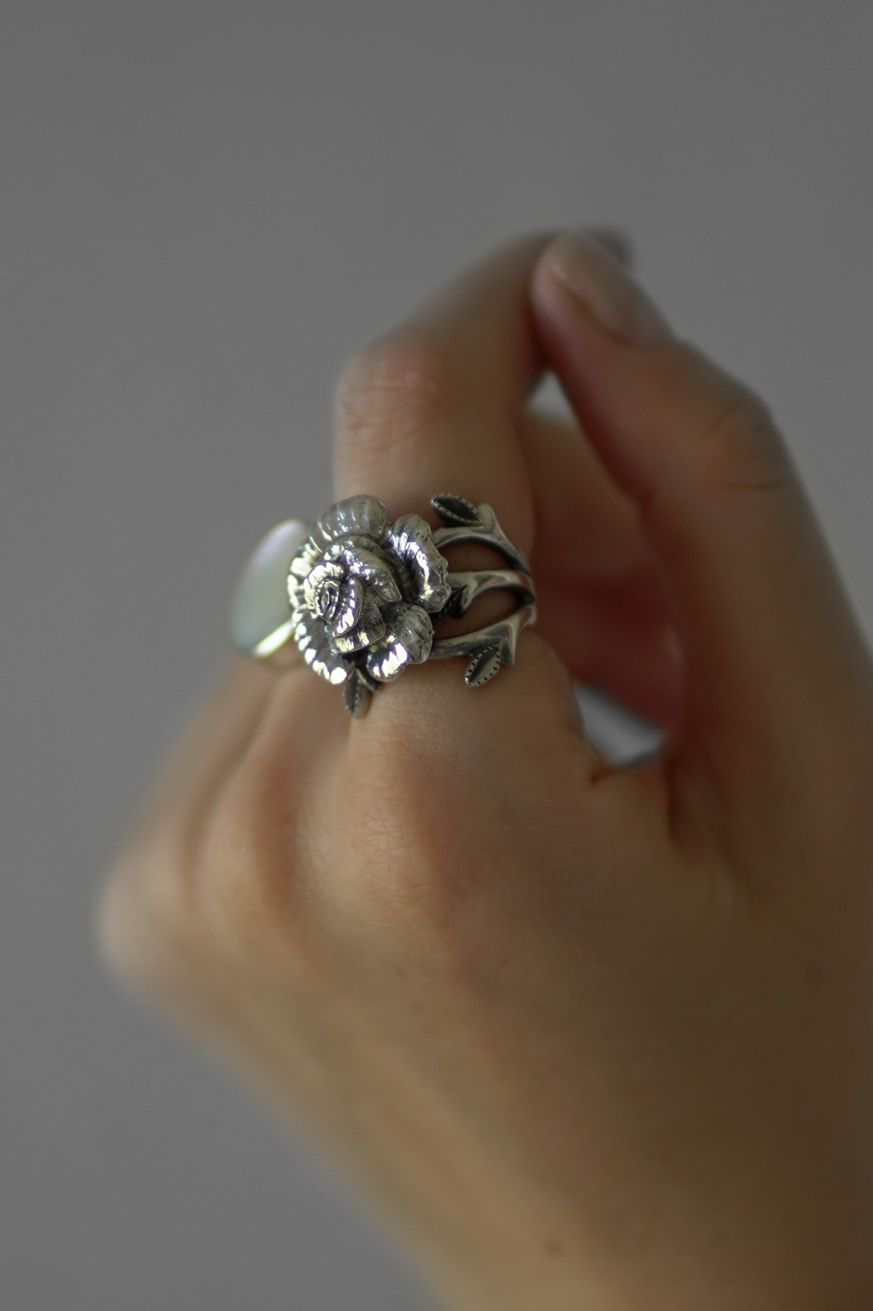 Rosa Rose Flower Ring