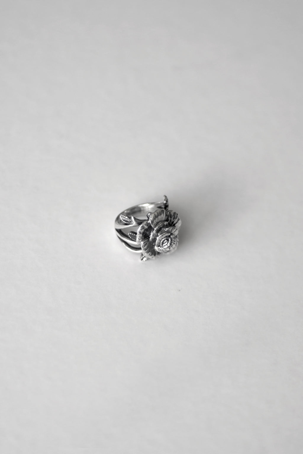 Rosa Rose Flower Ring