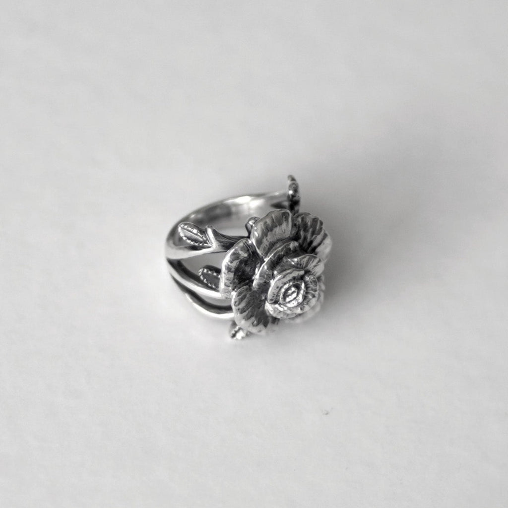 Rosa Rose Flower Ring