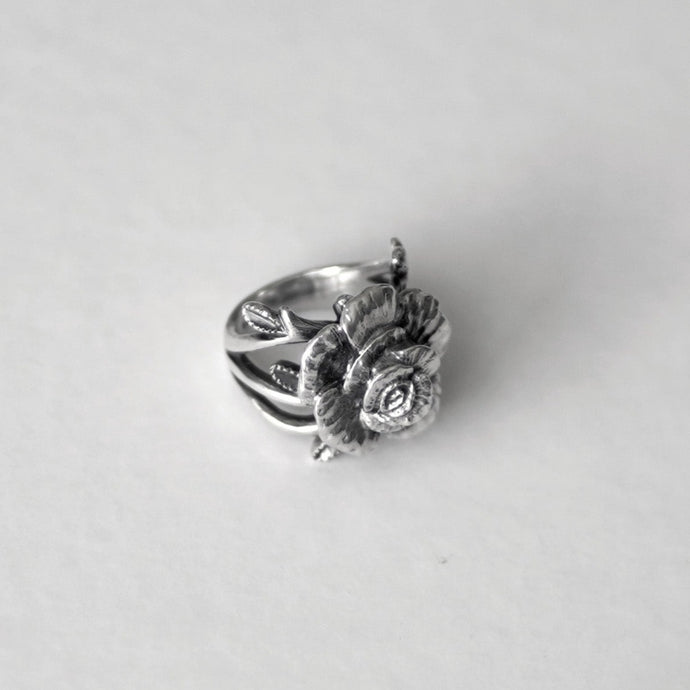 Rosa Rose Flower Ring
