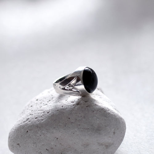 Amaia Black Onyx Ring