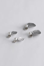 Inès Pearl Earrings