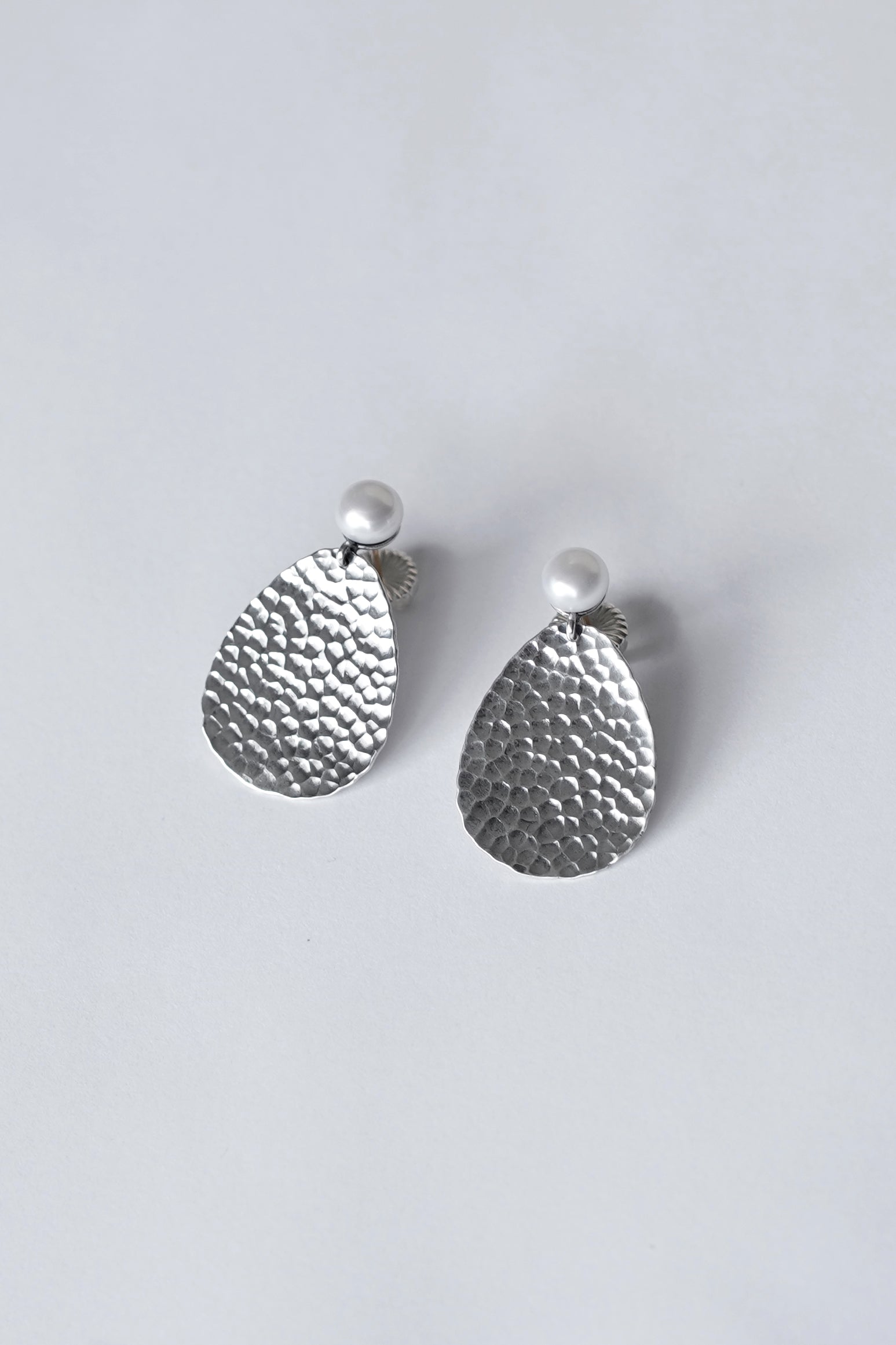 Capucine Pearl Earrings