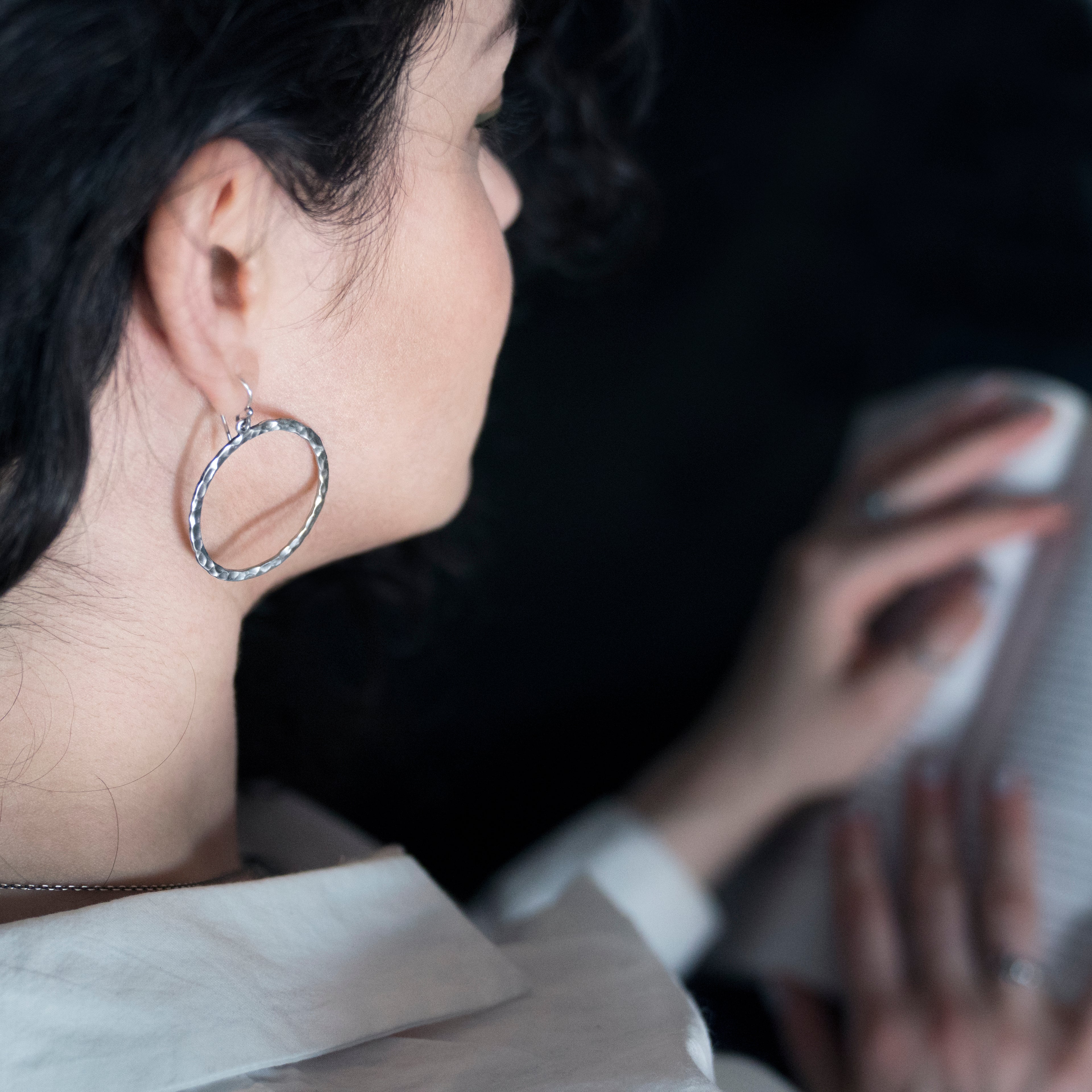 Minimalist Hammer Finished Hoop Earrings