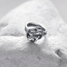 Serpents Ring