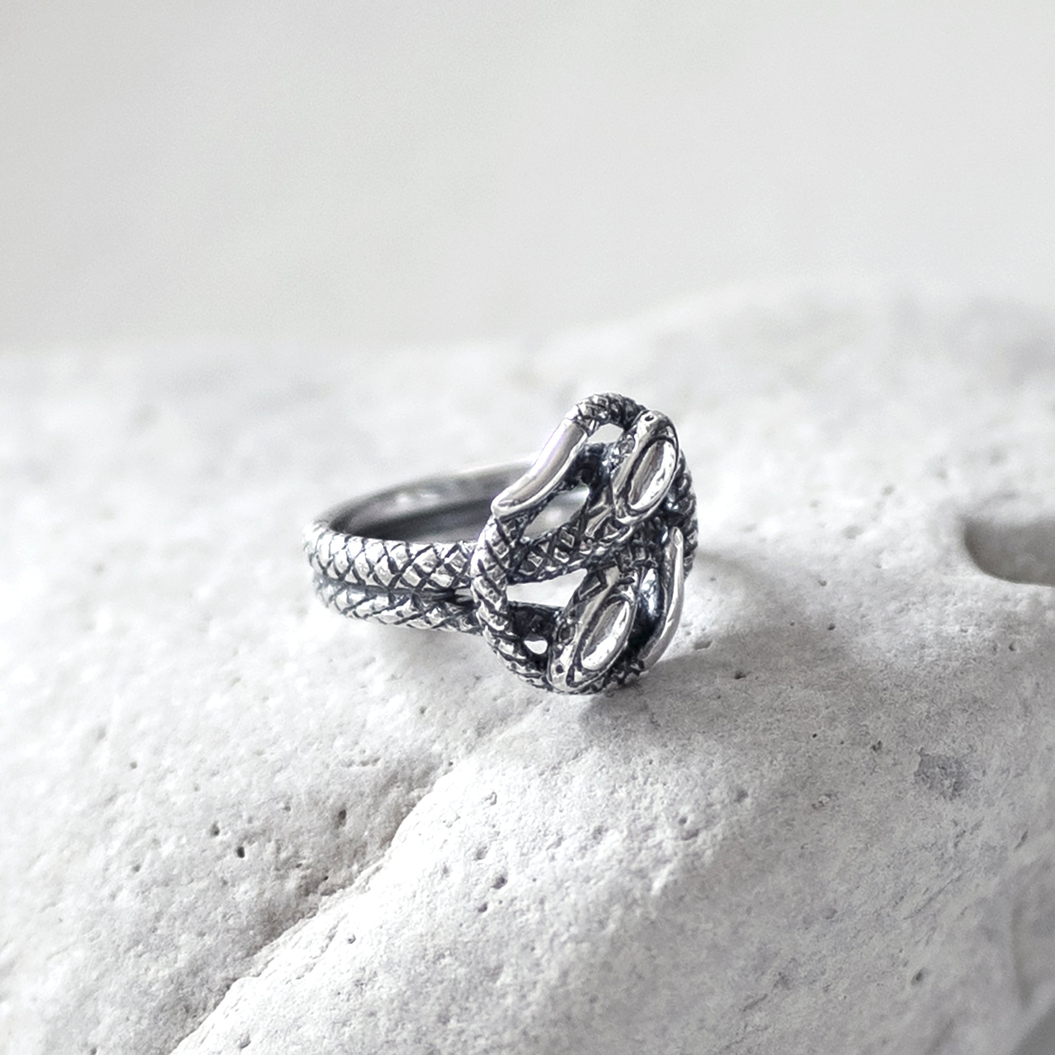 Serpents Ring