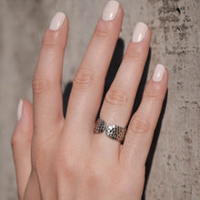 Double Sided Arch Ring