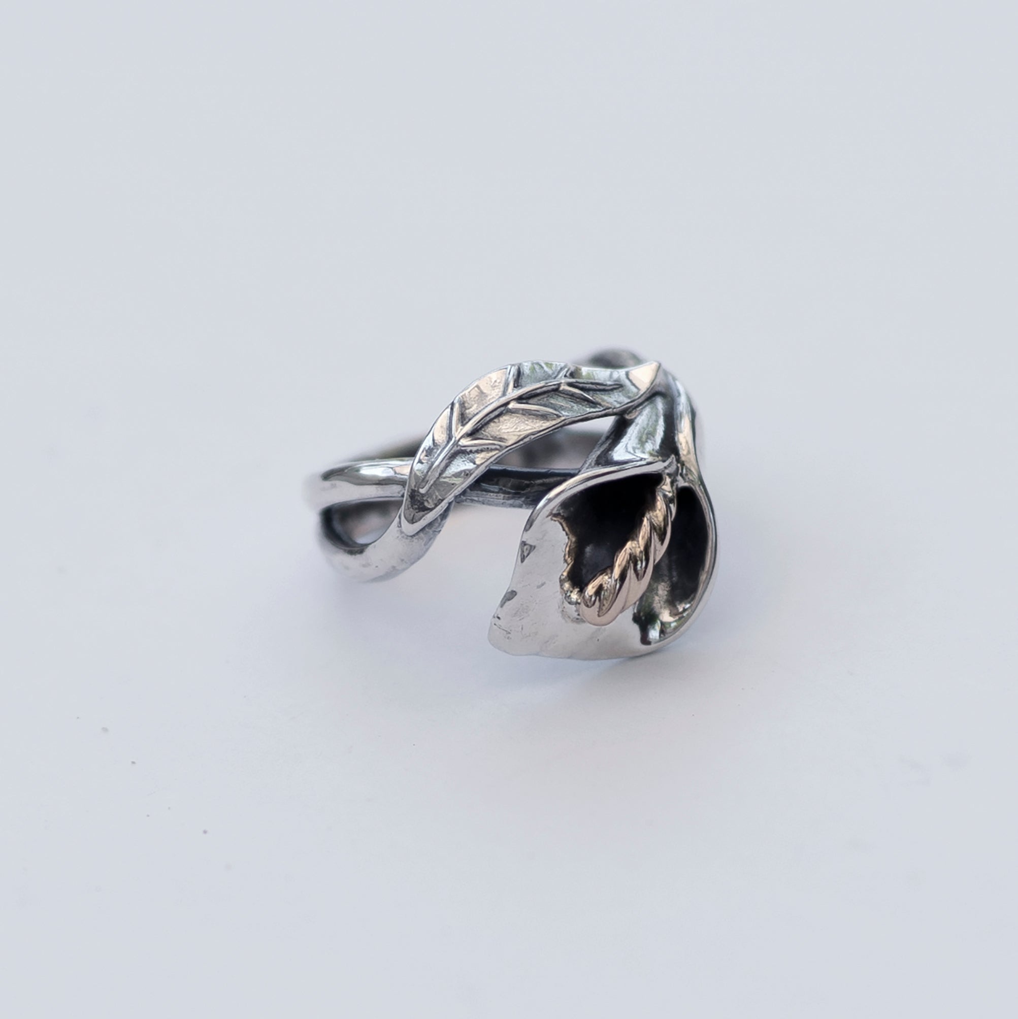 Lily Ring