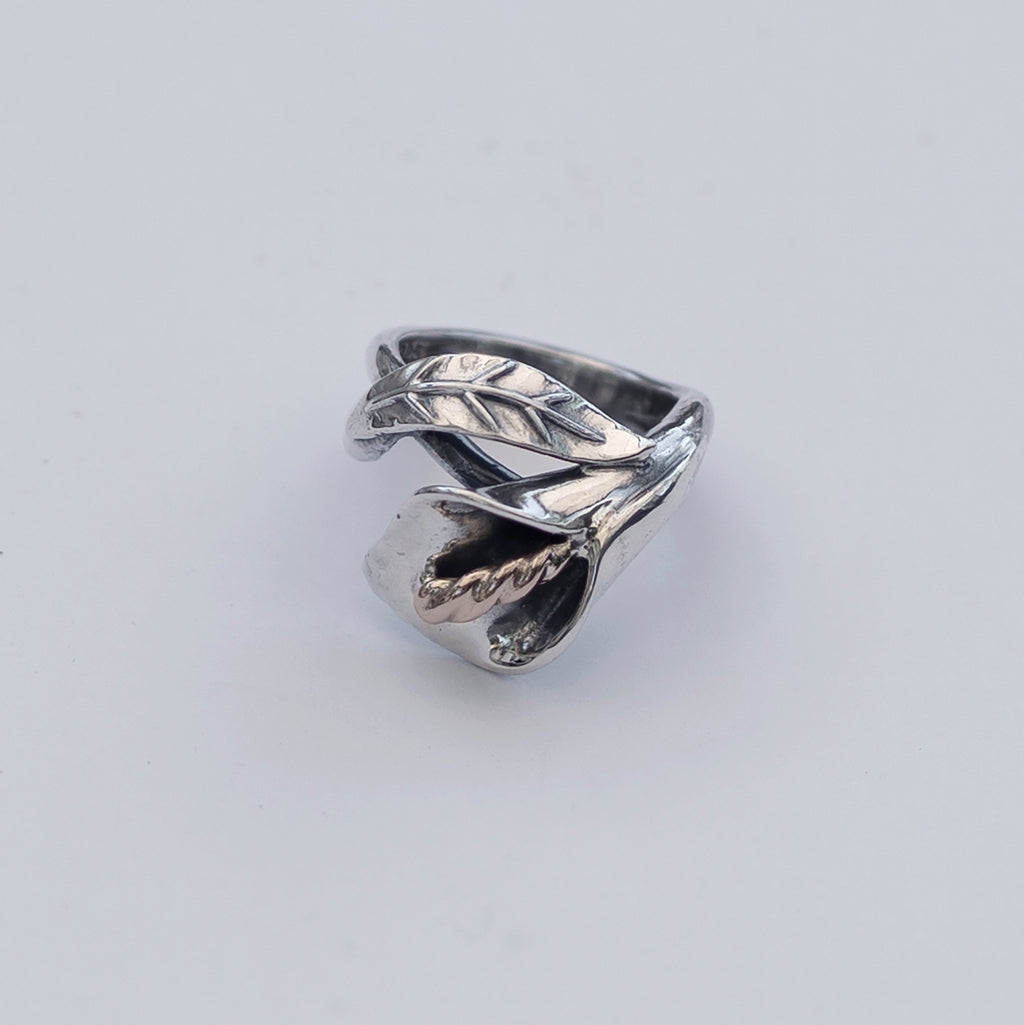 Lily Ring
