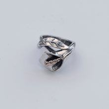 Lily Ring