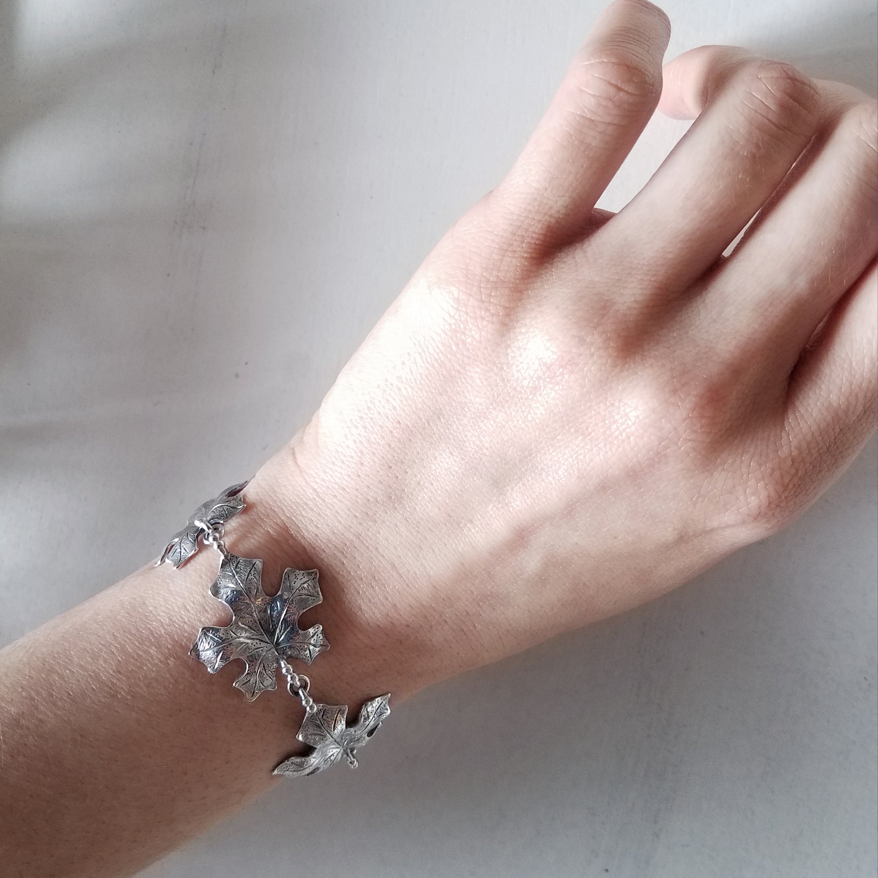 Maple Leaf Links Bracelet