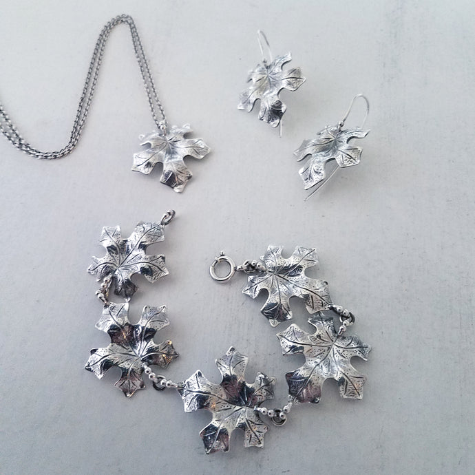 Maple Leaf Gift Set