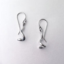Minimalist Twists Earrings
