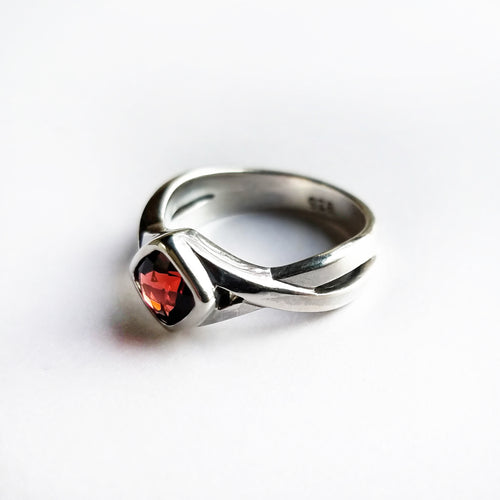 Garnet Mozambique Ring
